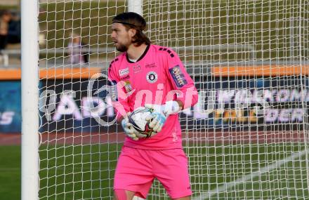 Fussball. Bundesliga. RZ Pellets WAC gegen SK Austria Klagenfurt. Phillip Menzel (Klagenfurt). Wolfsberg, am 23.10.2021.
Foto: Kuess
www.qspictures.net

---
pressefotos, pressefotografie, kuess, qs, qspictures, sport, bild, bilder, bilddatenbank