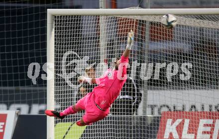 Fussball. Bundesliga. RZ Pellets WAC gegen SK Austria Klagenfurt. Phillip Menzel (Klagenfurt). Wolfsberg, am 23.10.2021.
Foto: Kuess
www.qspictures.net

---
pressefotos, pressefotografie, kuess, qs, qspictures, sport, bild, bilder, bilddatenbank