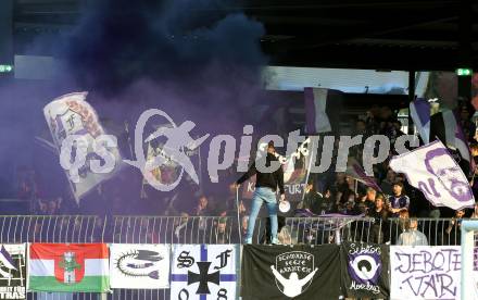 Fussball. Bundesliga. RZ Pellets WAC gegen SK Austria Klagenfurt. Fans. Wolfsberg, am 23.10.2021.
Foto: Kuess
www.qspictures.net

---
pressefotos, pressefotografie, kuess, qs, qspictures, sport, bild, bilder, bilddatenbank