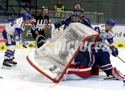 EBEL. Eishockey Bundesliga. VSV gegen Fehervar AV19. Marco Richter,   (VSV), Rasmus Tirronen  (Fehervar AV19). Villach, am 26.10.2021.
Foto: Kuess
www.qspictures.net
---
pressefotos, pressefotografie, kuess, qs, qspictures, sport, bild, bilder, bilddatenbank