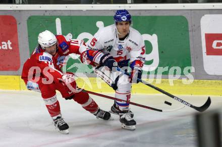 EBEL. Eishockey Bundesliga. KAC gegen	HC TWK Innsbruck. Manuel Ganahl,  (KAC),  Antonin Boruta (Innsbruck). Klagenfurt, am 29.10.2021.
Foto: Kuess
www.qspictures.net

---
pressefotos, pressefotografie, kuess, qs, qspictures, sport, bild, bilder, bilddatenbank