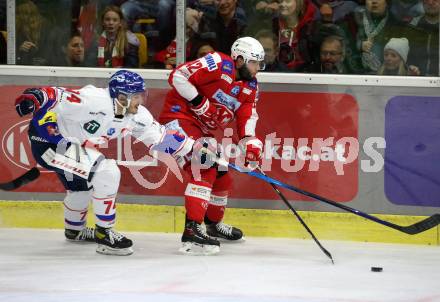 EBEL. Eishockey Bundesliga. KAC gegen	HC TWK Innsbruck.  Rok Ticar, (KAC),  Nico Feldner  (Innsbruck). Klagenfurt, am 29.10.2021.
Foto: Kuess
www.qspictures.net

---
pressefotos, pressefotografie, kuess, qs, qspictures, sport, bild, bilder, bilddatenbank