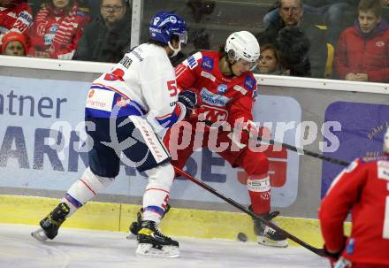 EBEL. Eishockey Bundesliga. KAC gegen	HC TWK Innsbruck. Nikolaus Kraus,  (KAC),  Joel Messner (Innsbruck). Klagenfurt, am 29.10.2021.
Foto: Kuess
www.qspictures.net

---
pressefotos, pressefotografie, kuess, qs, qspictures, sport, bild, bilder, bilddatenbank