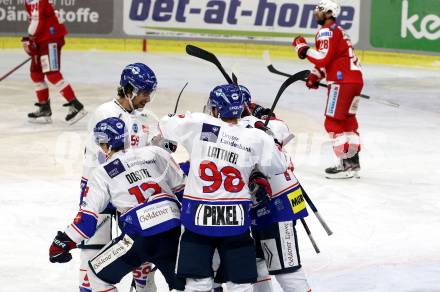 EBEL. Eishockey Bundesliga. KAC gegen	HC TWK Innsbruck. Torjubel Jan Lattner, Joel Messner, Nico Feldner, Alex Dostie  (Innsbruck). Klagenfurt, am 29.10.2021.
Foto: Kuess
www.qspictures.net

---
pressefotos, pressefotografie, kuess, qs, qspictures, sport, bild, bilder, bilddatenbank