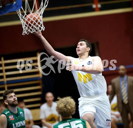 Basketball Zweite Liga 2021/2022. Grunddurchgang 4. Runde.  Woerthersee Piraten gegen Dornbirn Lions. Andreas Nuck (Piraten). Klagenfurt, am 30.10.2021.
Foto: Kuess
www.qspictures.net

---
pressefotos, pressefotografie, kuess, qs, qspictures, sport, bild, bilder, bilddatenbank