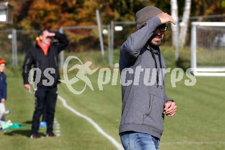 Fussball. Kaerntner Liga. Maria Saal gegen Koettmannsdorf.  Trainer Aldamir Araujo Da Silva Filho (Maria Saal). Maria Saal, 30.10.2021.
Foto: Kuess
---
pressefotos, pressefotografie, kuess, qs, qspictures, sport, bild, bilder, bilddatenbank