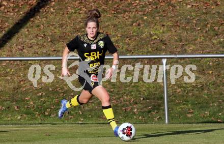 Fussball. 2. Frauenbundesliga. Carinthians LIWOdruck Hornets gegen FC Altera Porta. Vanessa Kraker  (Carinthians). Feistritz/Drau, 31.10.2021.
Foto: Kuess
---
pressefotos, pressefotografie, kuess, qs, qspictures, sport, bild, bilder, bilddatenbank