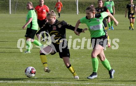 Fussball. 2. Frauenbundesliga. Carinthians LIWOdruck Hornets gegen FC Altera Porta. Lena Thalmann  (Carinthians), Cornelia Buettner  (Altera Porta). Feistritz/Drau, 31.10.2021.
Foto: Kuess
---
pressefotos, pressefotografie, kuess, qs, qspictures, sport, bild, bilder, bilddatenbank