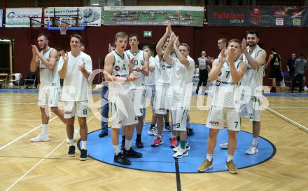 Basketball Zweite Liga 2021/2022. Grunddurchgang 5. Runde.  KOS Celovec gegen Basket Flames. Jubel KOS. Klagenfurt, am 6.11.2021.
Foto: Kuess
www.qspictures.net
---
pressefotos, pressefotografie, kuess, qs, qspictures, sport, bild, bilder, bilddatenbank