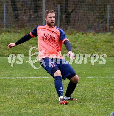 Fussball. 1. Klasse D. DSG Ferlach gegen Tainach.  Darko Preradovic (Tainach). Ferlach, 6.11.2021.
Foto: Kuess
---
pressefotos, pressefotografie, kuess, qs, qspictures, sport, bild, bilder, bilddatenbank