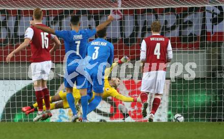 Fussball. FIFA. WM Qualifikationsspiel. European Qualifiers. Oesterreich gegen Israel.  Daniel Bachmann, Philipp Lienhart, Martin Hinteregger (Oesterreich),   Eran Zahavi, Omri Gandelman (Isarael). Klagenfurt, Woerthersee Stadion, 12.11.2021.
Foto: Kuess
---
pressefotos, pressefotografie, kuess, qs, qspictures, sport, bild, bilder, bilddatenbank