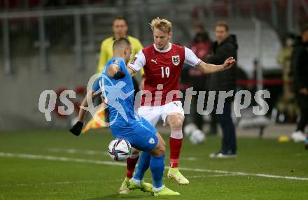Fussball. FIFA. WM Qualifikationsspiel. European Qualifiers. Oesterreich gegen Israel.  Marco Gruell,  (Oesterreich),  Eyad Abu Abaid (Isarael). Klagenfurt, Woerthersee Stadion, 12.11.2021.
Foto: Kuess
www.qspictures.net
---
pressefotos, pressefotografie, kuess, qs, qspictures, sport, bild, bilder, bilddatenbank