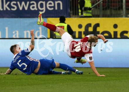 Fussball. FIFA. WM Qualifikationsspiel. European Qualifiers. Oesterreich gegen Moldawien.  Marco Gruell,  (Oesterreich), Veaceslav Posmac  (Moldawien). Klagenfurt, Woerthersee Stadion, 15.11.2021.
Foto: Kuess
www.qspictures.net
---
pressefotos, pressefotografie, kuess, qs, qspictures, sport, bild, bilder, bilddatenbank