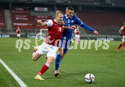Fussball. FIFA. WM Qualifikationsspiel. European Qualifiers. Oesterreich gegen Moldawien.  Marco Gruell, (Oesterreich), Vadim Bolohan   (Moldawien). Klagenfurt, Woerthersee Stadion, 15.11.2021.
Foto: Kuess
www.qspictures.net
---
pressefotos, pressefotografie, kuess, qs, qspictures, sport, bild, bilder, bilddatenbank