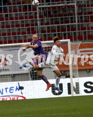Fussball. Bundesliga. SK Austria Klagenfurt gegen  FK Austria Wien.   Nicolas Wimmer (Klagenfurt), Muharem Huskovic (Wien). Klagenfurt, am 21.11.2021.
Foto: Kuess
www.qspictures.net
---
pressefotos, pressefotografie, kuess, qs, qspictures, sport, bild, bilder, bilddatenbank