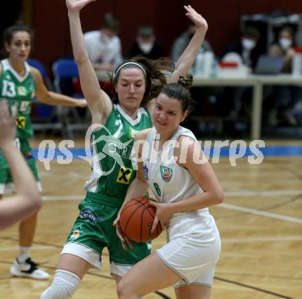 Basketball Damen Superliga 2021/2022. Grunddurchgang 5. Runde.  KOS Celovec Damen gegen UBI Graz.  Alina Seher (KOS), Simone Schwarzinger (Graz). Klagenfurt, am 20.11.2021.
Foto: Kuess
www.qspictures.net
---
pressefotos, pressefotografie, kuess, qs, qspictures, sport, bild, bilder, bilddatenbank