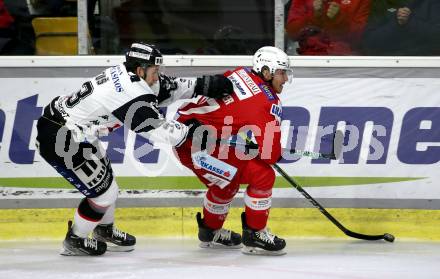 EBEL. Eishockey Bundesliga. KAC gegen	Tesla Orli Znojmo. Hochegger Fabian  (KAC), Matus Radim  (Znojmo). Klagenfurt, am 21.11.2021.
Foto: Kuess
www.qspictures.net

---
pressefotos, pressefotografie, kuess, qs, qspictures, sport, bild, bilder, bilddatenbank