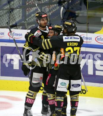 EBEL. Eishockey Bundesliga. VSV gegen spusu Vienna Capitals. Torjubel Brody Sutter, Patrick Antal, Christof Kromp   (Vienna Capitals). Villach, am 26.11.2021.
Foto: Kuess
www.qspictures.net
---
pressefotos, pressefotografie, kuess, qs, qspictures, sport, bild, bilder, bilddatenbank