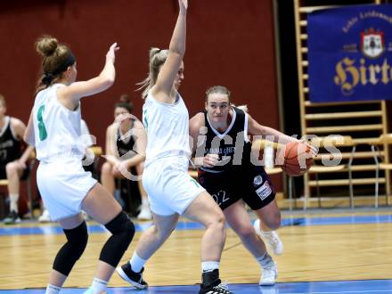 Basketball. Damen Basketball Austria Cup 2021/2022.  KOS Celovec Damen gegen Vienna United Post SV. Antonia Ronacher, Sara Feratovic  (KOS),  Bettina Kunz (Vienna). Klagenfurt, am 27.11.2021.
www.qspictures.net
Foto: Kuess
www.qspictures.net
---
pressefotos, pressefotografie, kuess, qs, qspictures, sport, bild, bilder, bilddatenbank