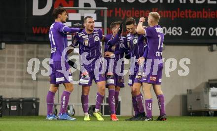 Fussball. Bundesliga. SK Austria Klagenfurt gegen  FC Red Bull Salzburg.   Torjubel Turgay Gemicibasi, Till Sebastian Schumacher, Thorsten Mahrer, Florian Rieder, Christopher Cvetko (Klagenfurt). Klagenfurt, am 27.11.2021.
Foto: Kuess
www.qspictures.net
---
pressefotos, pressefotografie, kuess, qs, qspictures, sport, bild, bilder, bilddatenbank