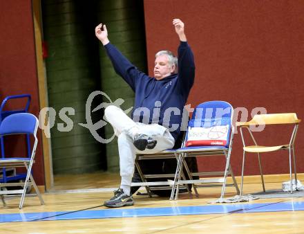Basketball. Damen Basketball Austria Cup 2021/2022.  KOS Celovec Damen gegen Vienna United Post SV.  Trainer Stefan Hoellerl (Vienna). Klagenfurt, am 27.11.2021.
www.qspictures.net
Foto: Kuess
www.qspictures.net
---
pressefotos, pressefotografie, kuess, qs, qspictures, sport, bild, bilder, bilddatenbank