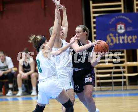 Basketball. Damen Basketball Austria Cup 2021/2022.  KOS Celovec Damen gegen Vienna United Post SV. Antonia Ronacher, Sara Feratovic  (KOS),  Bettina Kunz (Vienna). Klagenfurt, am 27.11.2021.
www.qspictures.net
Foto: Kuess
www.qspictures.net
---
pressefotos, pressefotografie, kuess, qs, qspictures, sport, bild, bilder, bilddatenbank