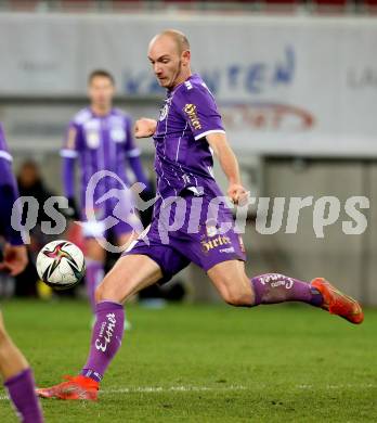 Fussball. Bundesliga. SK Austria Klagenfurt gegen  FC Red Bull Salzburg.   Nicolas Wimmer (Klagenfurt). Klagenfurt, am 27.11.2021.
Foto: Kuess
www.qspictures.net
---
pressefotos, pressefotografie, kuess, qs, qspictures, sport, bild, bilder, bilddatenbank