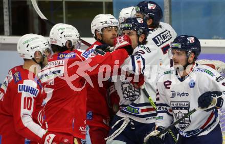 EBEL. Eishockey Bundesliga. KAC gegen	Hydro Fehervar AV 19.Thomas Vallant, Manuel Ganahl, Thomas Hundertpfund,  (KAC),  Braeden Shaw  (Fehervar). Klagenfurt, am 28.11.2021.
Foto: Kuess
www.qspictures.net

---
pressefotos, pressefotografie, kuess, qs, qspictures, sport, bild, bilder, bilddatenbank