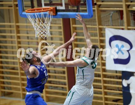 Basketball Zweite Liga 2021/2022. Grunddurchgang 7. Runde.  KOS Celovec gegen Kufstein Towers. Andi Smrtnik (KOS), Ignacio Trujillo (Kufstein). Klagenfurt, am 27.11.2021.
Foto: Kuess
www.qspictures.net
---
pressefotos, pressefotografie, kuess, qs, qspictures, sport, bild, bilder, bilddatenbank