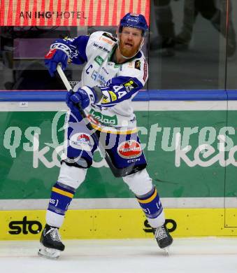 EBEL. Eishockey Bundesliga. VSV gegen Dornbirn Bulldogs.  Jamie Fraser (VSV). Villach, am 3.12.2021.
Foto: Kuess
www.qspictures.net
---
pressefotos, pressefotografie, kuess, qs, qspictures, sport, bild, bilder, bilddatenbank