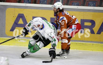EBEL. Eishockey Bundesliga. KAC gegen	HK SZ Olimpija. Marcel Witting,  (KAC),  Aljosa Crnovic (Olimpija). Klagenfurt, am 7.12.2021.
Foto: Kuess
www.qspictures.net

---
pressefotos, pressefotografie, kuess, qs, qspictures, sport, bild, bilder, bilddatenbank