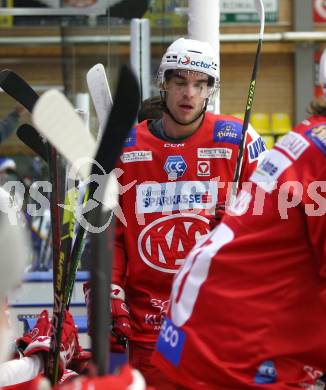 EBEL. Eishockey Bundesliga. VSV gegen KAC.  Lukas Haudum (KAC). Villach, am 10.12.2021.
Foto: Kuess
www.qspictures.net
---
pressefotos, pressefotografie, kuess, qs, qspictures, sport, bild, bilder, bilddatenbank