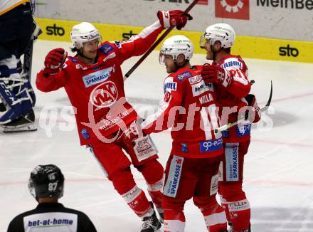 EBEL. Eishockey Bundesliga. VSV gegen KAC. Torjubel Manuel Ganahl, Manuel Geier, Thomas Vallant  (KAC). Villach, am 10.12.2021.
Foto: Kuess
www.qspictures.net
---
pressefotos, pressefotografie, kuess, qs, qspictures, sport, bild, bilder, bilddatenbank