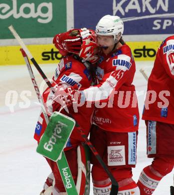 EBEL. Eishockey Bundesliga. VSV gegen KAC. Jubel Sebastian Dahm, Andrej Tavzelj (KAC). Villach, am 10.12.2021.
Foto: Kuess
www.qspictures.net
---
pressefotos, pressefotografie, kuess, qs, qspictures, sport, bild, bilder, bilddatenbank