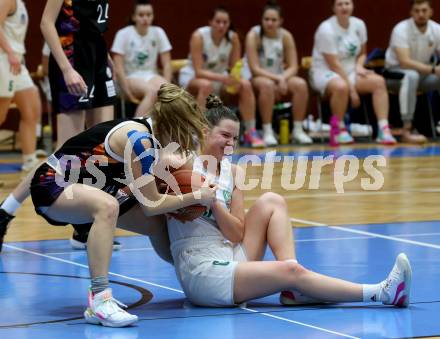 Basketball Damen Superliga 2021/2022. Grunddurchgang 7. Runde.  KOS Celovec Damen gegen  Vienna United.  Alina Seher (KOS),  Lena Eichler (Vienna United). Klagenfurt, am 11.12.2021.
Foto: Kuess
www.qspictures.net
---
pressefotos, pressefotografie, kuess, qs, qspictures, sport, bild, bilder, bilddatenbank