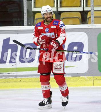 EBEL. Eishockey Bundesliga. KAC gegen	HC Pustertal Woelfe. Torjubel Thomas Koch (KAC). Klagenfurt, am 12.12.2021.
Foto: Kuess
www.qspictures.net

---
pressefotos, pressefotografie, kuess, qs, qspictures, sport, bild, bilder, bilddatenbank