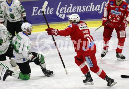 EBEL. Eishockey Bundesliga. KAC gegen	HK SZ Olimpija. Torjubel Manuel Ganahl (KAC). Klagenfurt, am 17.12.2021.
Foto: Kuess
www.qspictures.net

---
pressefotos, pressefotografie, kuess, qs, qspictures, sport, bild, bilder, bilddatenbank
