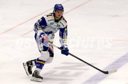 EBEL. Eishockey Bundesliga. VSV gegen HK SZ Olimpija. Anton Karlsson  (VSV). Villach, am 19.12.2021.
Foto: Kuess
www.qspictures.net
---
pressefotos, pressefotografie, kuess, qs, qspictures, sport, bild, bilder, bilddatenbank