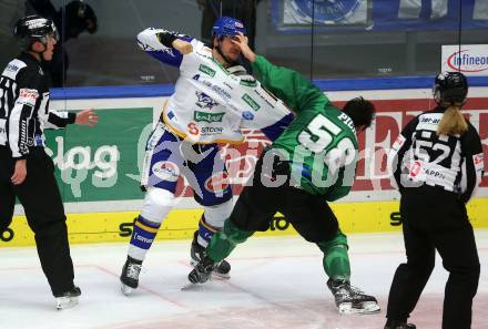EBEL. Eishockey Bundesliga. VSV gegen HK SZ Olimpija.  Stefan Bacher,  (VSV), Sebastien Piche  (Olimpija). Villach, am 19.12.2021.
Foto: Kuess
www.qspictures.net
---
pressefotos, pressefotografie, kuess, qs, qspictures, sport, bild, bilder, bilddatenbank