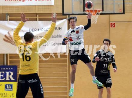 Handball. SC Ferlach gegen Baernbach/Koeflach.  Mathias Rath (SCF). Ferlach, am 18.12.2021.
Foto: Kuess
---
pressefotos, pressefotografie, kuess, qs, qspictures, sport, bild, bilder, bilddatenbank