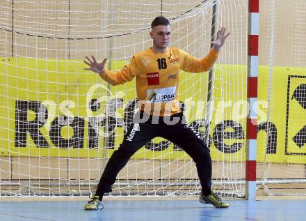 Handball. SC Ferlach gegen Baernbach/Koeflach.  Thomas Mischitz (SCF). Ferlach, am 18.12.2021.
Foto: Kuess
---
pressefotos, pressefotografie, kuess, qs, qspictures, sport, bild, bilder, bilddatenbank