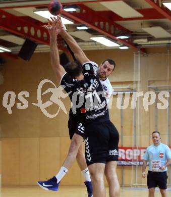Handball. SC Ferlach gegen Baernbach/Koeflach.  Dean Pomorisac,  (SCF). Ferlach, am 18.12.2021.
Foto: Kuess
---
pressefotos, pressefotografie, kuess, qs, qspictures, sport, bild, bilder, bilddatenbank