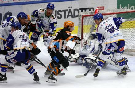 EBEL. Eishockey Bundesliga. VSV gegen Steinbach Black Wings Linz.  Benjamin Lanzinger, Derek Joslin, Jamie Fraser, Andreas Bernard, Marco Richter,  (VSV), Niklas Bretschneider  (Linz). Villach, am 21.12.2021.
Foto: Kuess
www.qspictures.net
---
pressefotos, pressefotografie, kuess, qs, qspictures, sport, bild, bilder, bilddatenbank