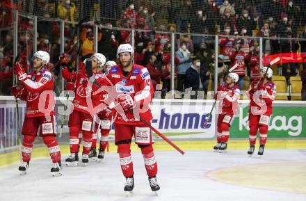 EBEL. Eishockey Bundesliga. KAC gegen	VSV. Jubel Rok Ticar, Thomas Vallant (KAC). Klagenfurt, am 26.12.2021.
Foto: Kuess
www.qspictures.net

---
pressefotos, pressefotografie, kuess, qs, qspictures, sport, bild, bilder, bilddatenbank