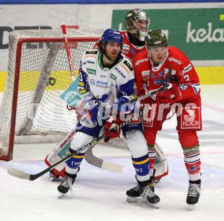 EBEL. Eishockey Bundesliga. VSV gegen HCB Suedtirol Alperia.  Chris Collins,  (VSV),  Ivan Tauferer, Kevin Boyle (Bozen). Villach, am 30.12.2021.
Foto: Kuess
www.qspictures.net
---
pressefotos, pressefotografie, kuess, qs, qspictures, sport, bild, bilder, bilddatenbank