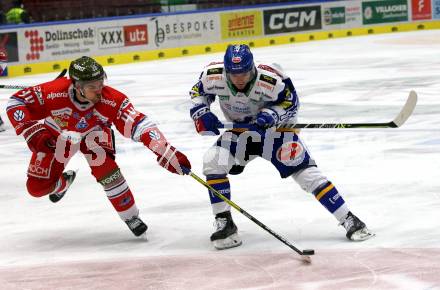 EBEL. Eishockey Bundesliga. VSV gegen HCB Suedtirol Alperia.  Alexander Rauchenwald,  (VSV),  Nicholas Plastino (Bozen). Villach, am 30.12.2021.
Foto: Kuess
www.qspictures.net
---
pressefotos, pressefotografie, kuess, qs, qspictures, sport, bild, bilder, bilddatenbank