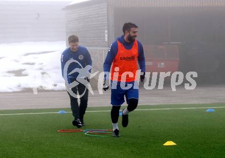 Fussball. Bundesliga. Austria Klagenfurt. Training. Kosmas Gkezos, Fabian Mieseboeck . Moosburg, 3.1.2022.
Foto: Kuess
---
pressefotos, pressefotografie, kuess, qs, qspictures, sport, bild, bilder, bilddatenbank