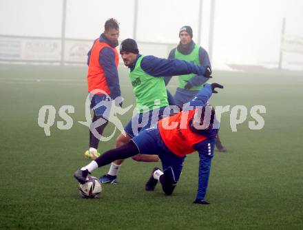 Fussball. Bundesliga. Austria Klagenfurt. Training. Turgay Gemicibasi, Kosmas Gkezos. Moosburg, 3.1.2022.
Foto: Kuess
---
pressefotos, pressefotografie, kuess, qs, qspictures, sport, bild, bilder, bilddatenbank