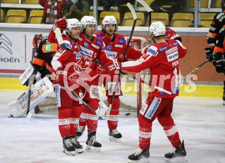 EBEL. Eishockey Bundesliga. KAC gegen	Moser Medical Graz99ers. Torjubel Manuel Geier, Daniel Obersteiner, Manuel Ganahl, Paul Postma (KAC). Klagenfurt, am 6.1.2022.
Foto: Kuess
www.qspictures.net

---
pressefotos, pressefotografie, kuess, qs, qspictures, sport, bild, bilder, bilddatenbank