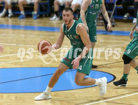 Basketball Zweite Liga 2021/2022. Grunddurchgang 12. Runde.  Woerthersee Piraten gegen KOS Celovec.  Marko Gutalj  (KOS). Klagenfurt, am 8.1.2022. 
Foto: Kuess
www.qspictures.net

---
pressefotos, pressefotografie, kuess, qs, qspictures, sport, bild, bilder, bilddatenbank